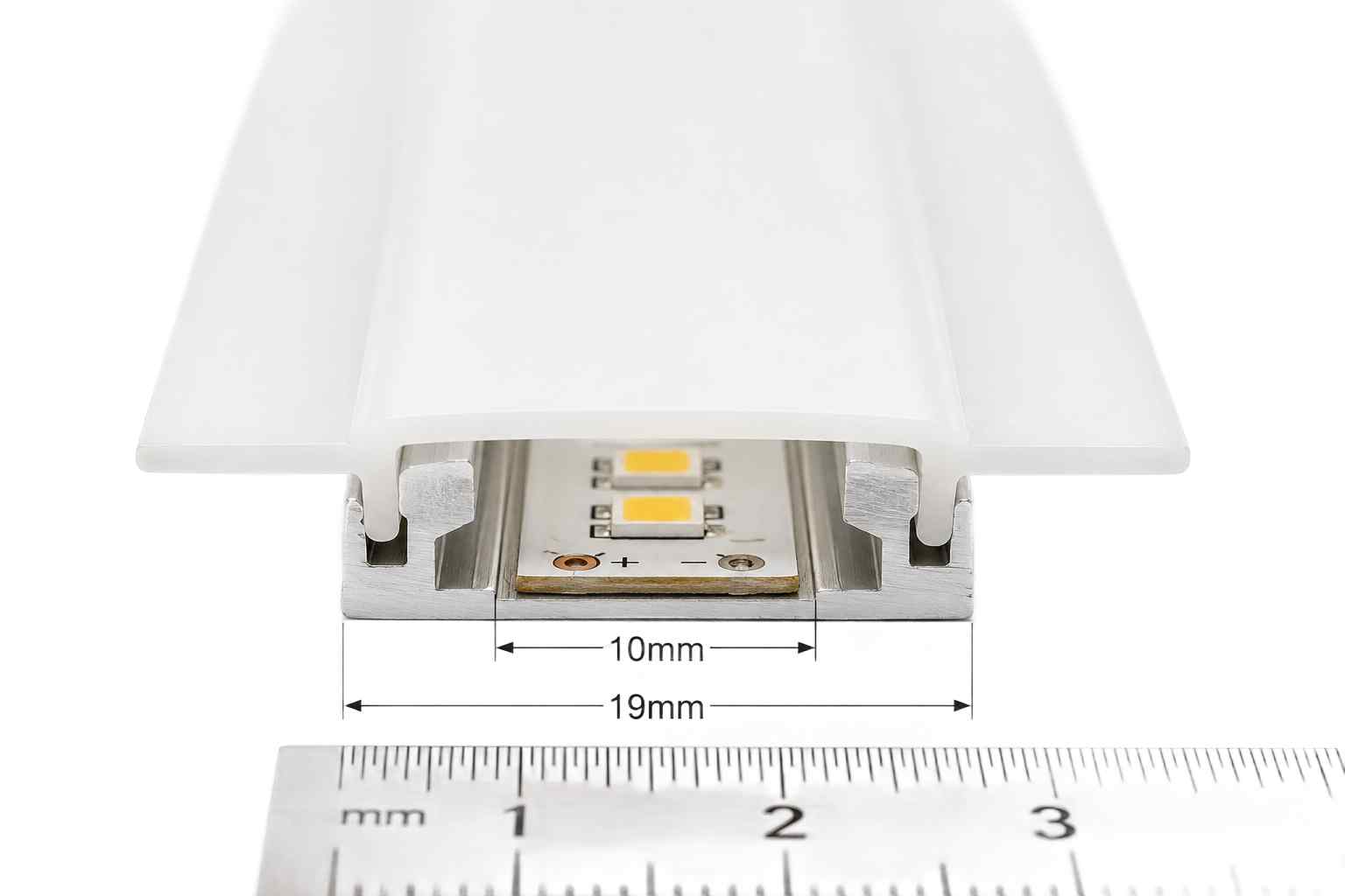 Difuzor Mikro-U RO4 PDS Mikro-V - detail nacvaknutí do AL profilu šířka 19mm